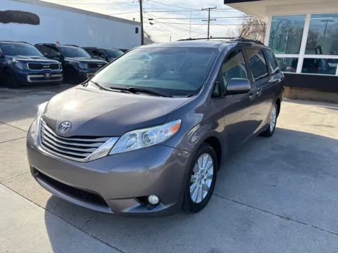 More photos of 2015 TOYOTA SIENNA XLE 7-PASSENGER at High Line Auto Sales, UT