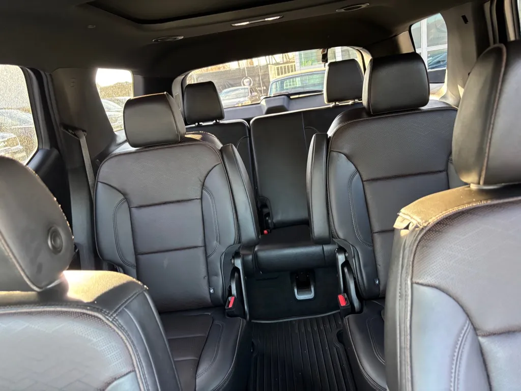 2023 Chevrolet Traverse High Country - Photo 47