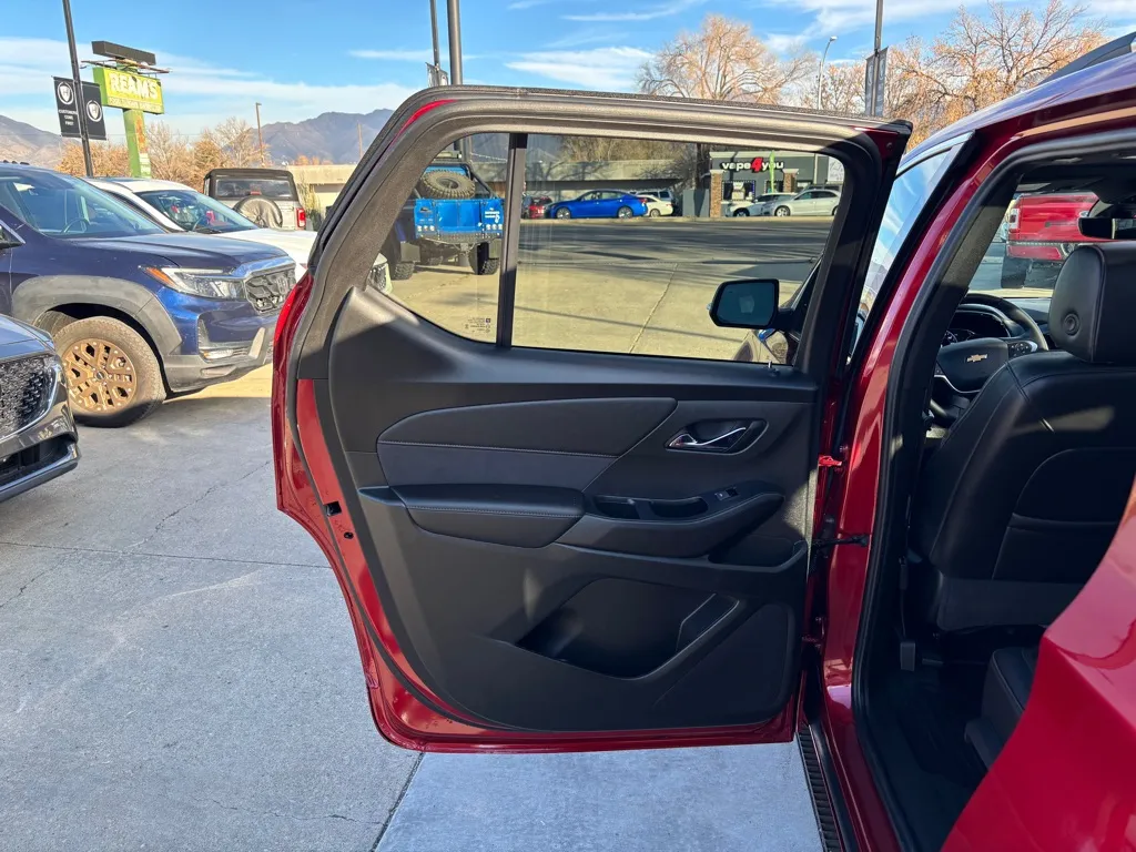 2023 Chevrolet Traverse High Country - Photo 21