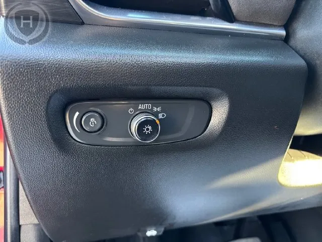 2023 Chevrolet Traverse High Country - Photo 36