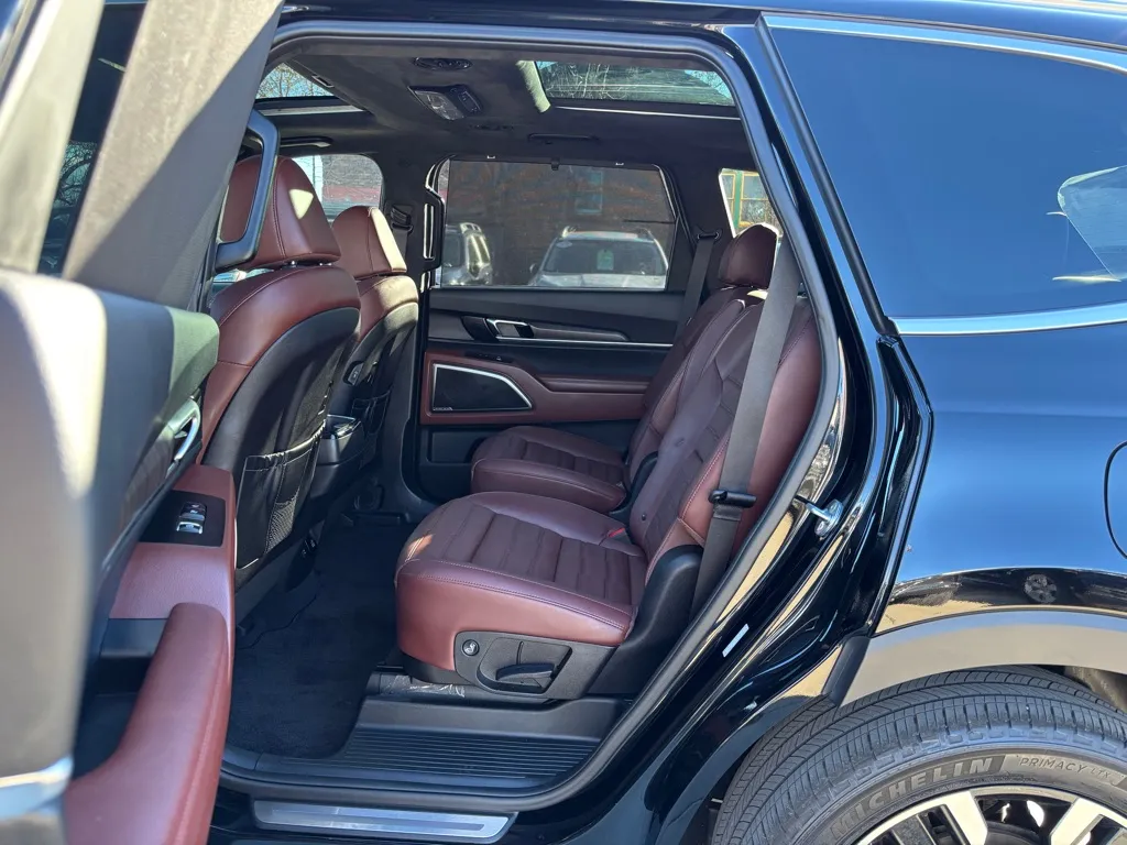 2023 Kia Telluride SX Prestige - Photo 24