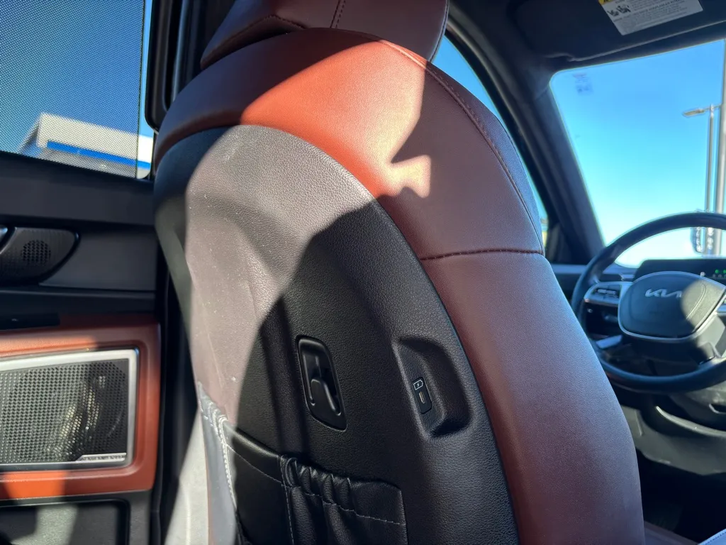 2023 Kia Telluride SX Prestige - Photo 16