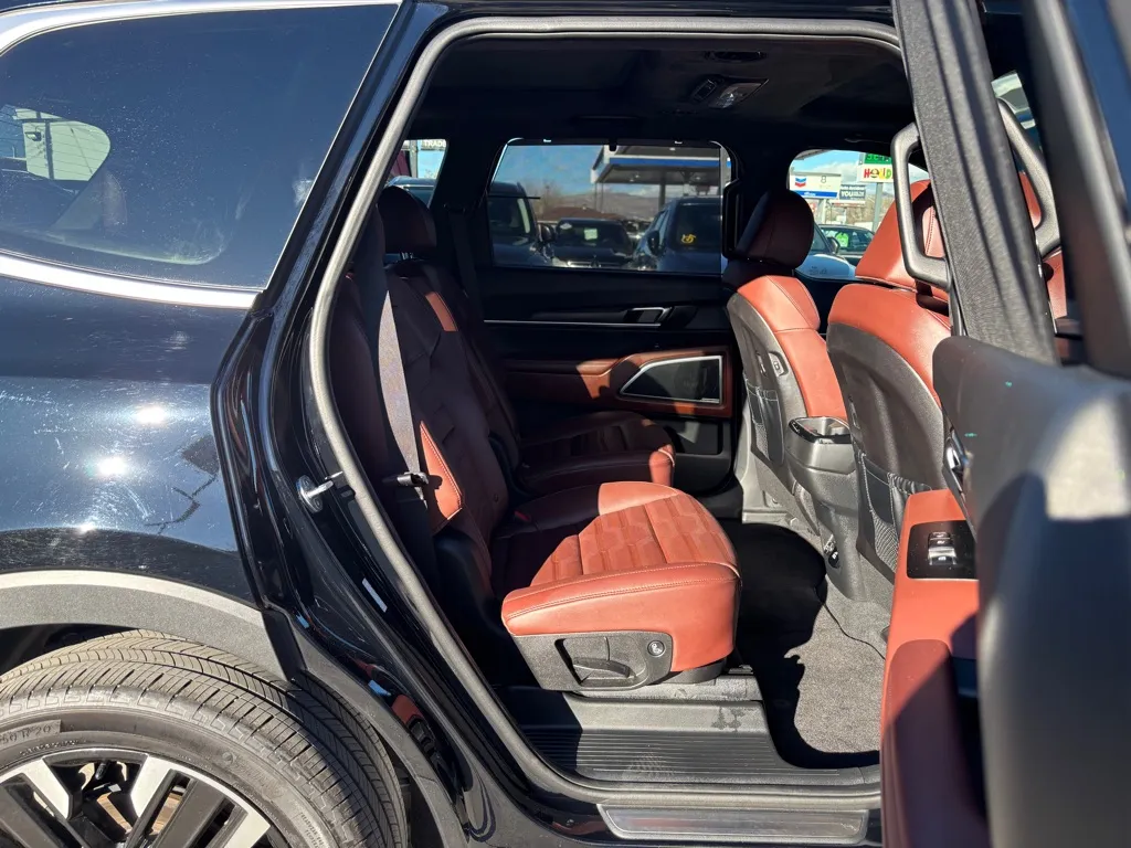 2023 Kia Telluride SX Prestige - Photo 13