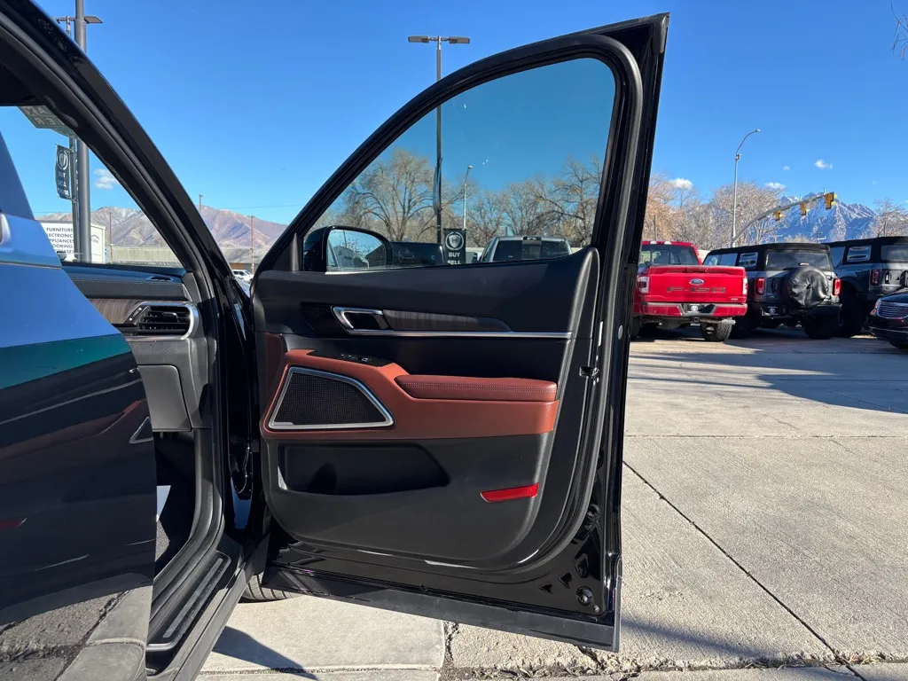 2023 Kia Telluride SX Prestige - Photo 10