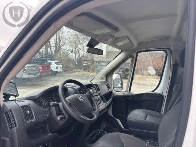 Ram ProMaster 3500 photo 15