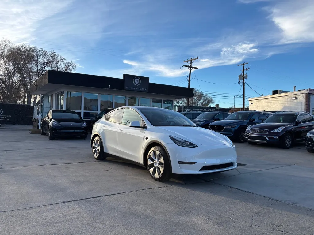 White 2021 TESLA MODEL Y LONG RANGE for sale in Salt Lake City, UT
