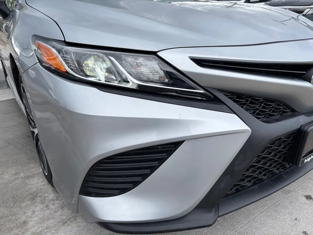 2020 Toyota Camry SE - Photo 46