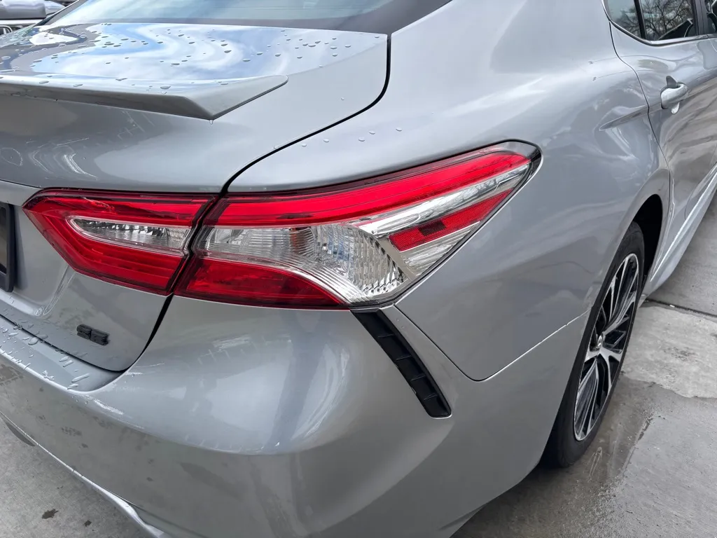 2020 Toyota Camry SE - Photo 42