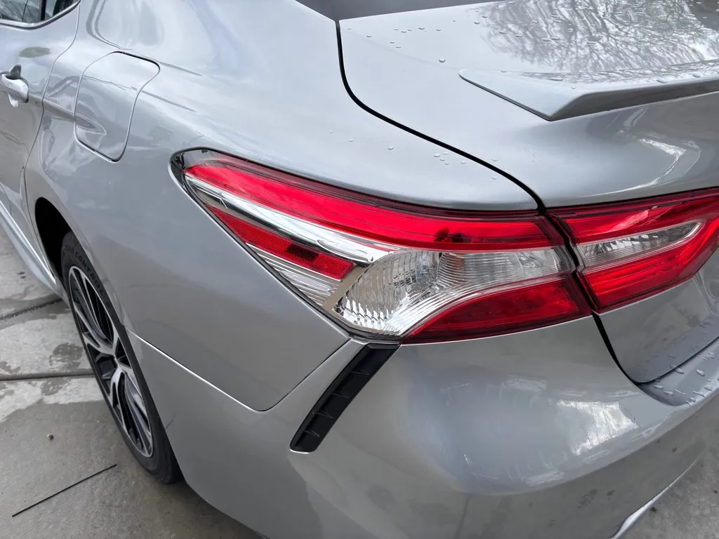 2020 Toyota Camry SE - Photo 43