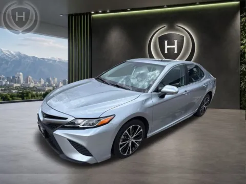 More photos of 2020 Toyota Camry SE at High Line Auto Sales, UT