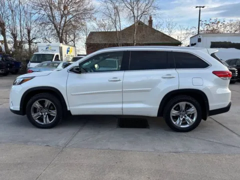 More photos of 2018 Toyota Highlander Limited at High Line Auto Sales, UT