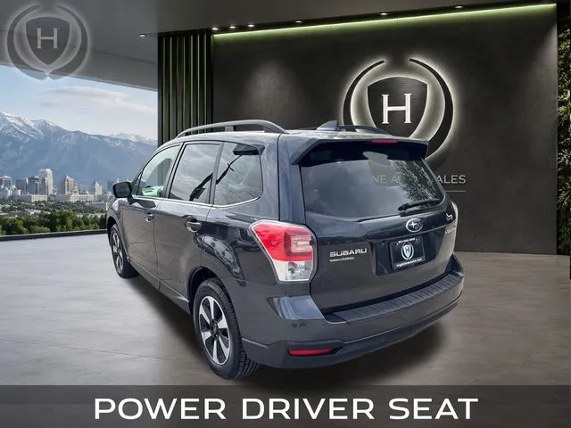 Subaru Forester photo 8