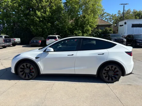 More photos of 2023 TESLA MODEL Y PERFORMANCE at High Line Auto Sales, UT