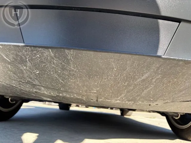 Tesla Model Y photo 40