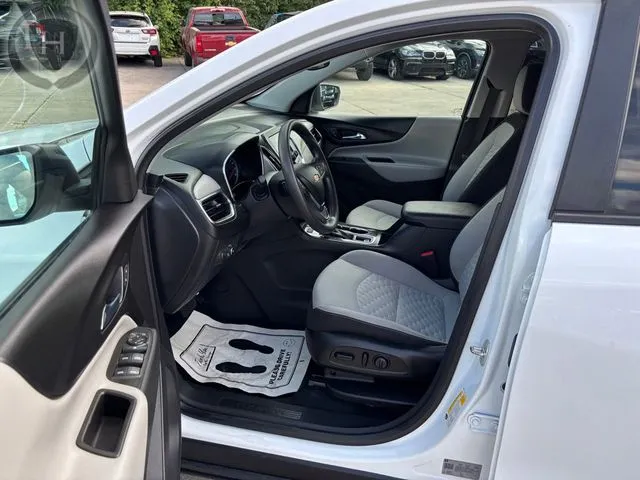 Chevrolet Equinox photo 27