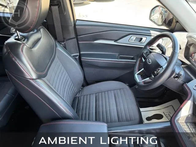 Ford Explorer photo 23
