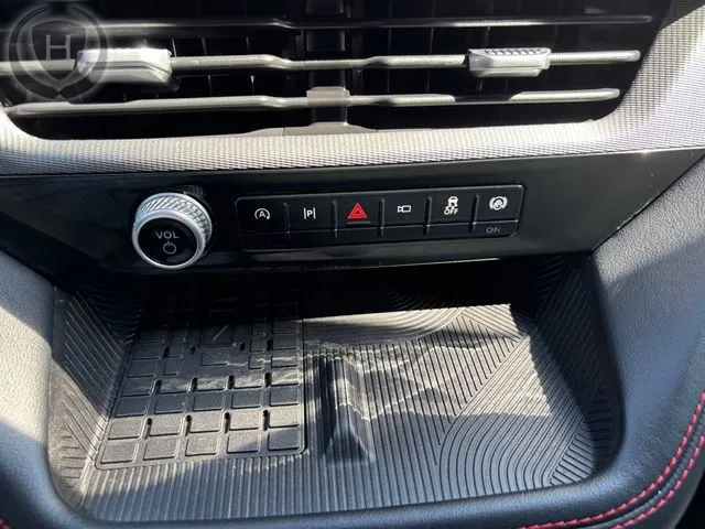 Ford Explorer photo 44
