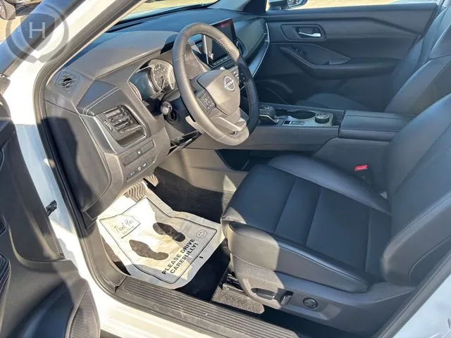 Nissan Rogue photo 27