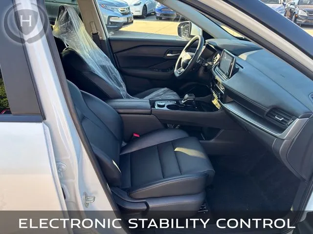 Nissan Rogue photo 18