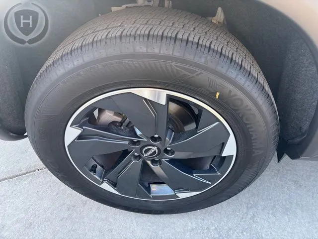 Nissan Rogue photo 52