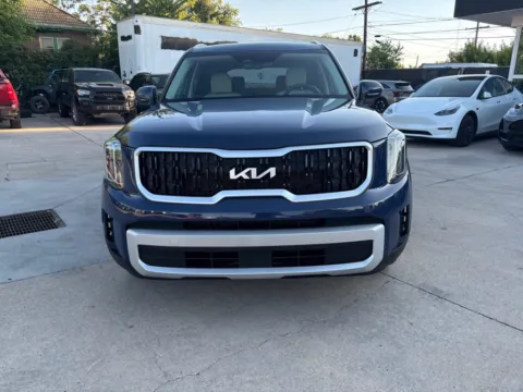 Photos of 2023 KIA TELLURIDE EX for sale in Salt Lake City, UT at High Line Auto Sales