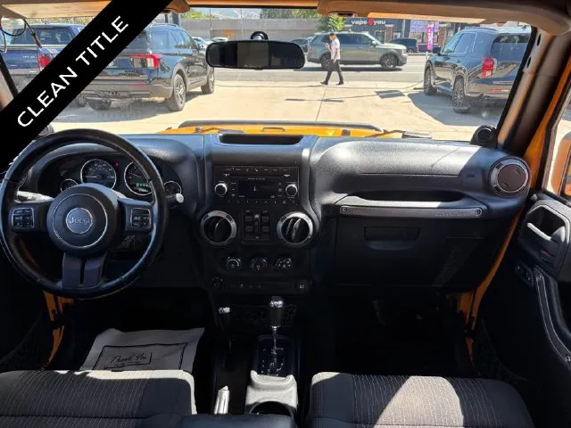 Jeep Wrangler photo 22