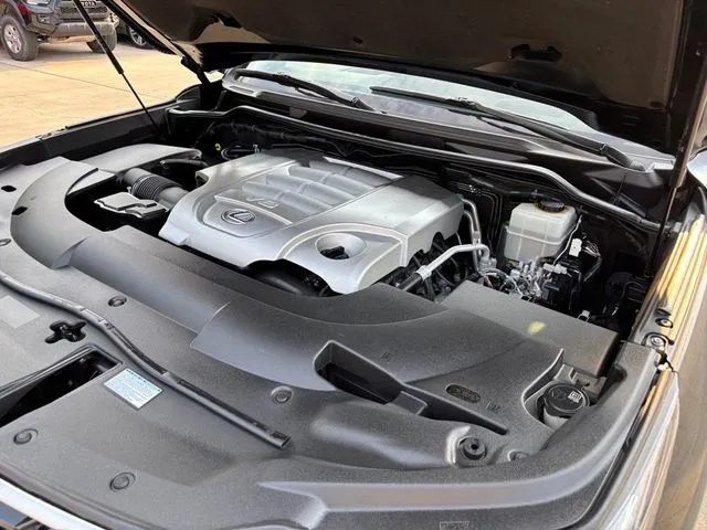 Lexus LX photo 54