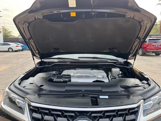 Lexus LX photo 53