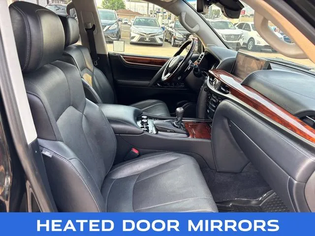 Lexus LX photo 14