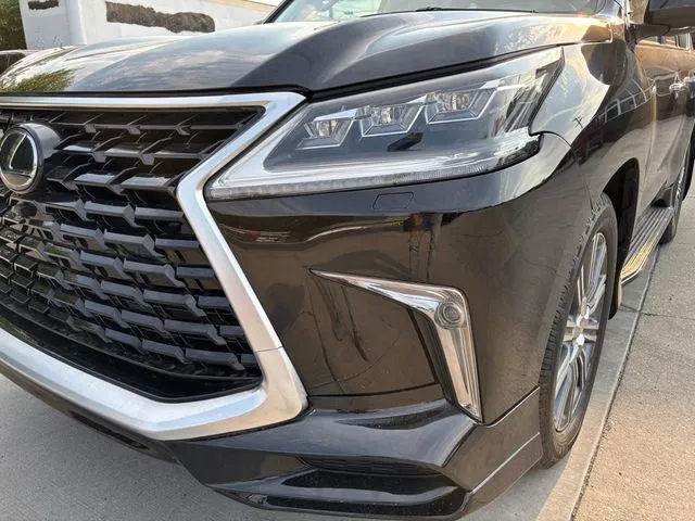 Lexus LX photo 64