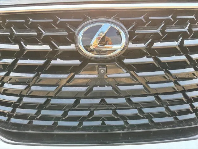 Lexus LX photo 58