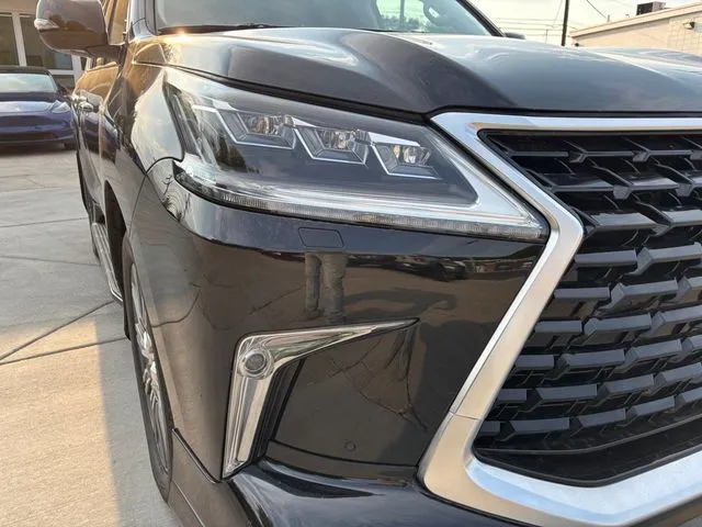 Lexus LX photo 63