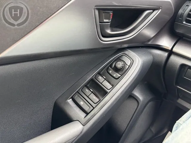 Subaru Impreza photo 24
