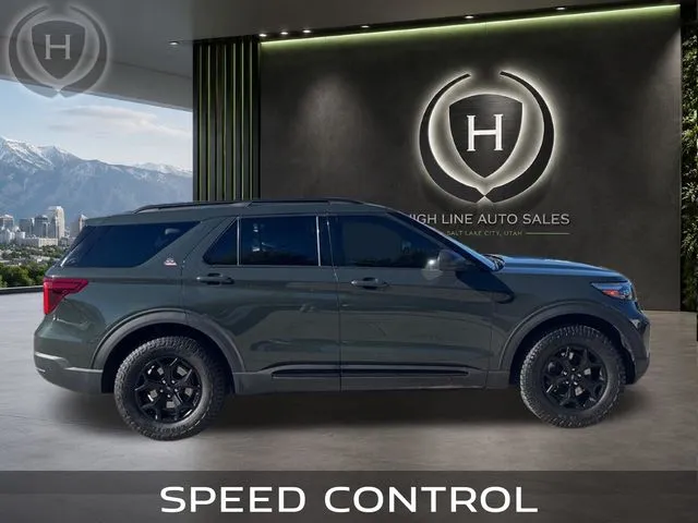 Ford Explorer photo 17