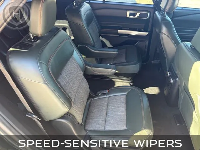 Ford Explorer photo 23