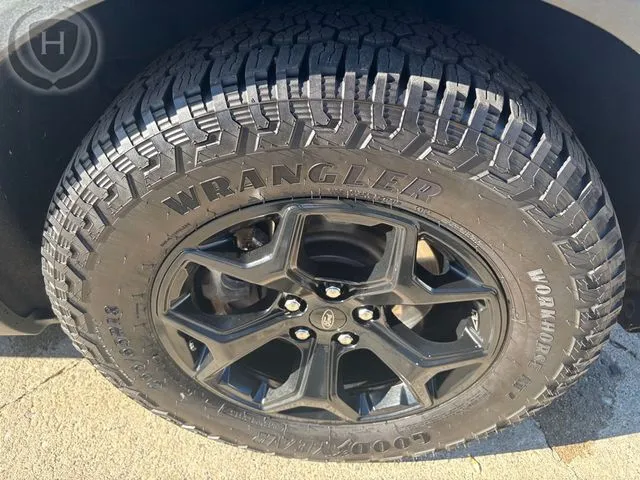 Ford Explorer photo 62