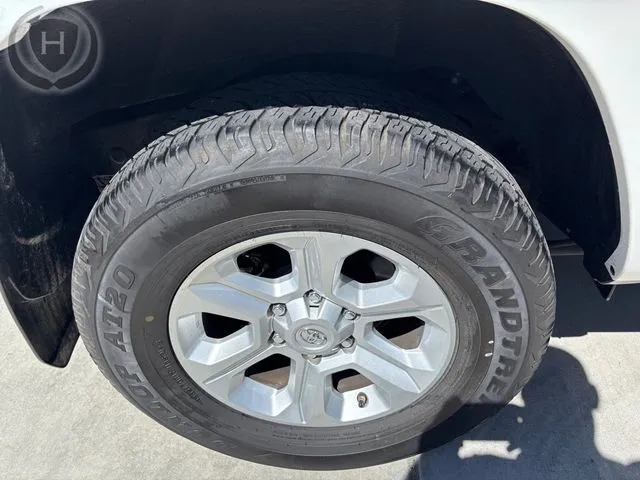 Toyota 4Runner photo 50
