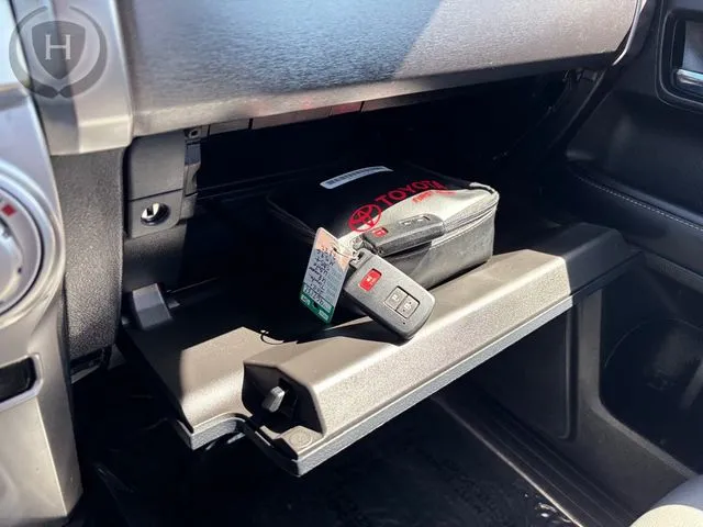 Toyota 4Runner photo 33