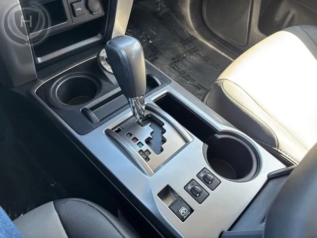 Toyota 4Runner photo 37