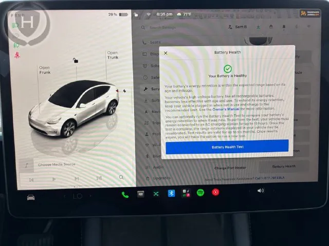 Tesla Model Y photo 29