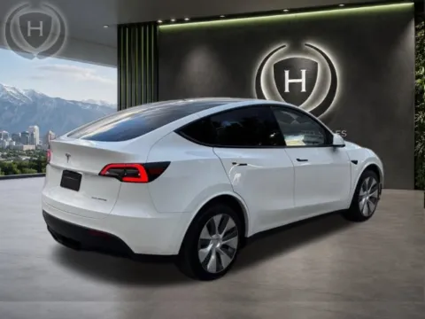 More photos of 2023 Tesla Model Y Long Range at High Line Auto Sales, UT