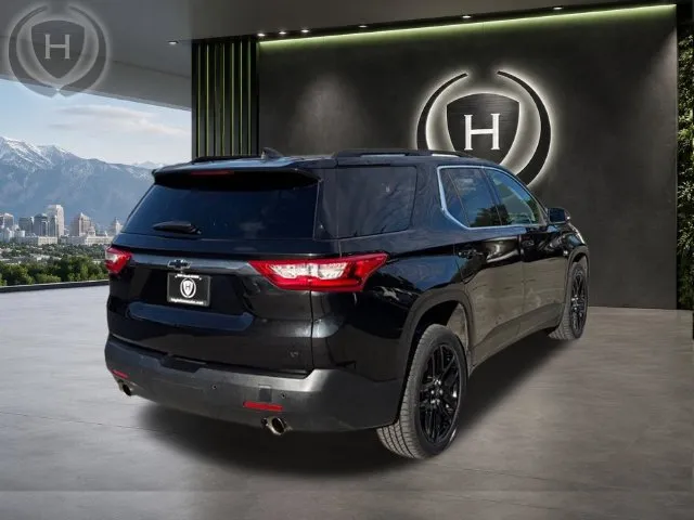 Chevrolet Traverse photo 10