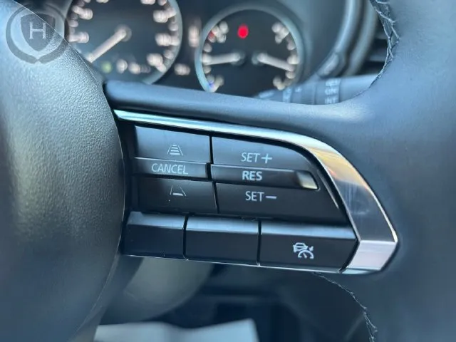 Mazda CX-30 photo 28
