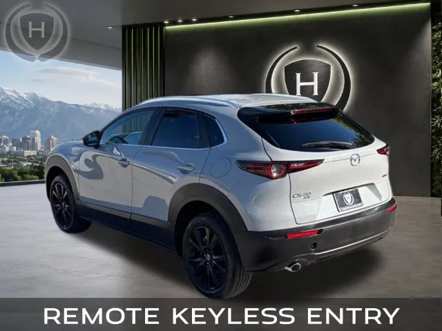Mazda CX-30 photo 7