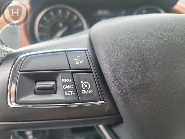 Maserati Levante photo 29