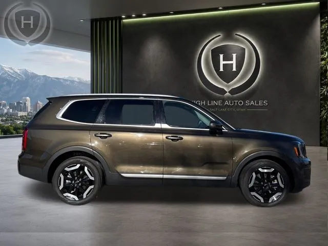 2023 Kia Telluride S - Photo 13