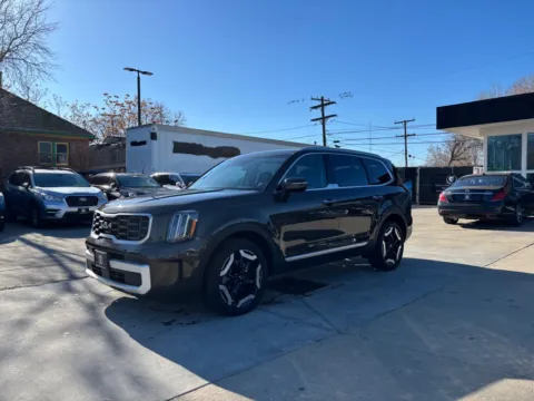 More photos of 2023 KIA TELLURIDE S at High Line Auto Sales, UT