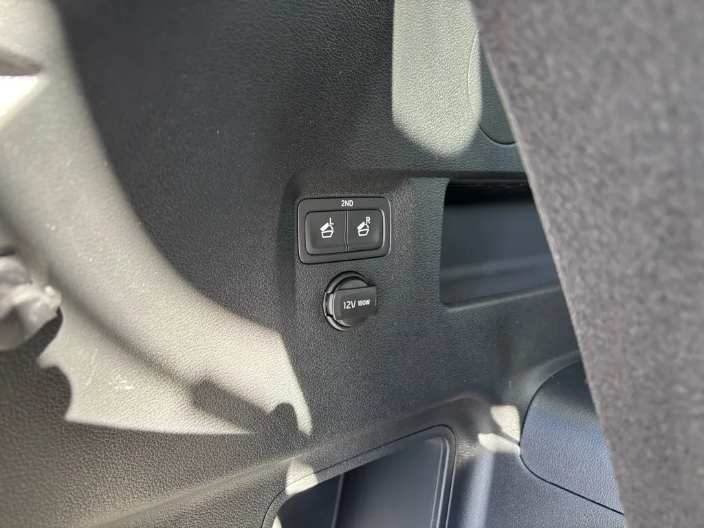 2023 Kia Telluride S - Photo 21