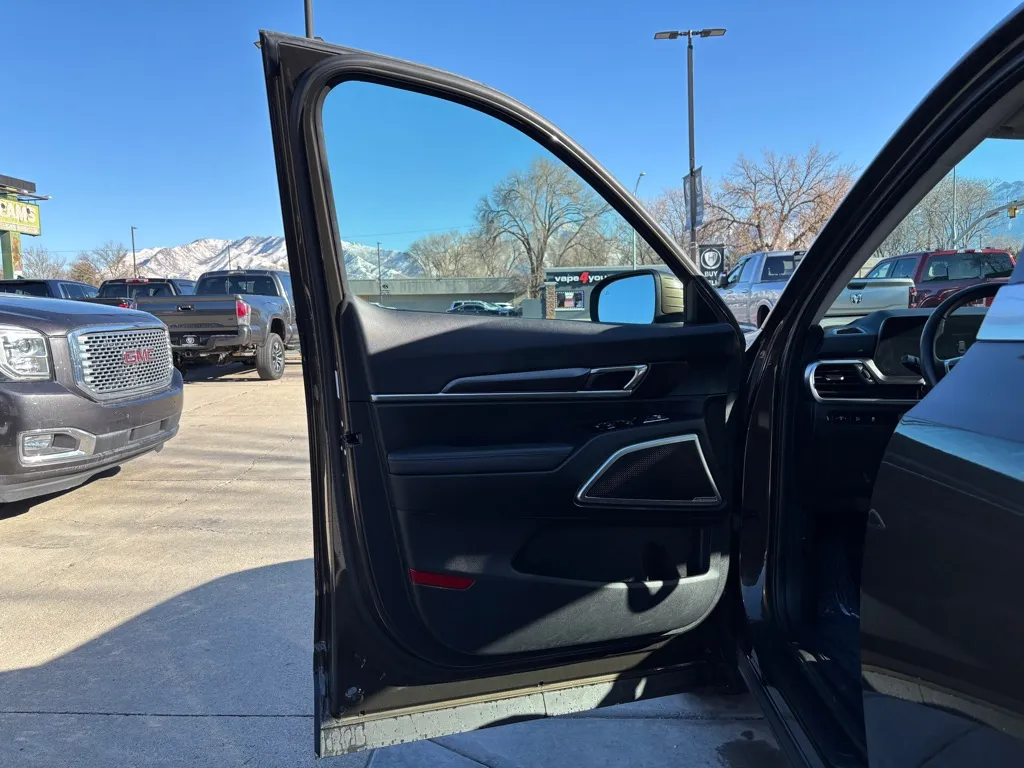 2023 Kia Telluride S - Photo 27