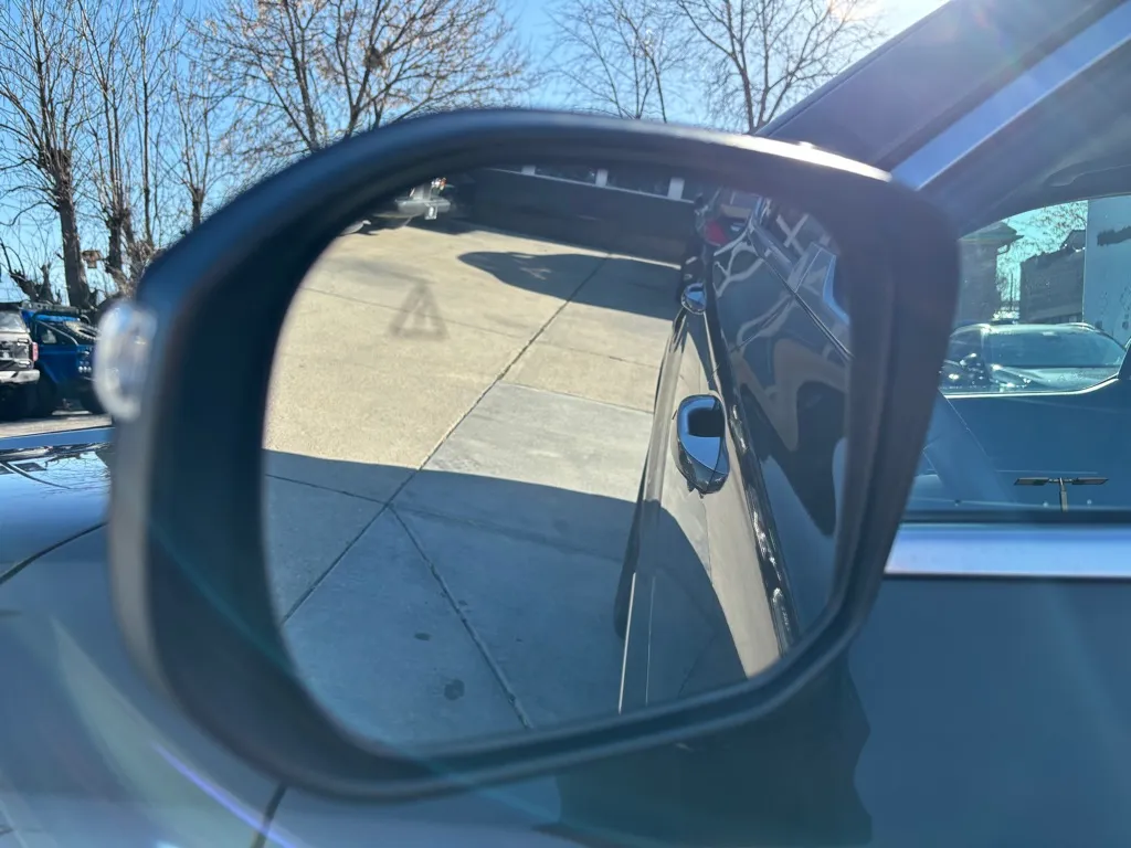 2023 Kia Telluride S - Photo 26